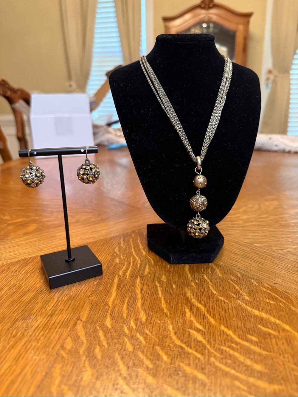 Chico's Gold Tone Beaded Pendant Necklace and Earrings Set
